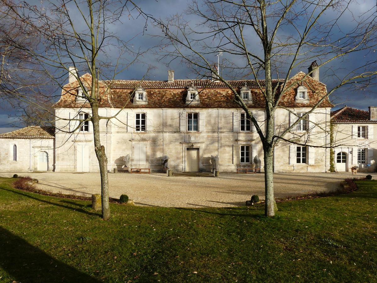 Chateau Manoir De La Leche Touvre Екстер'єр фото